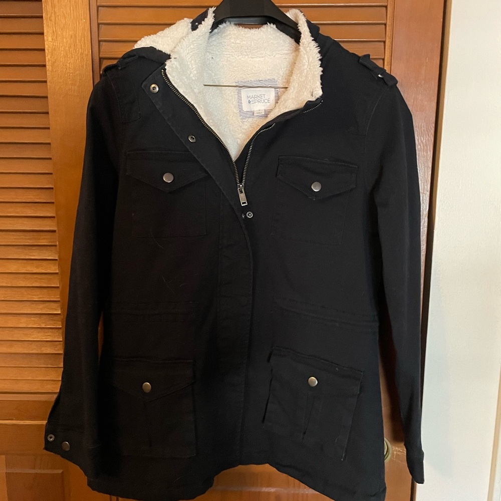 Market & Spruce Black Jacket with White Sherpa Lining